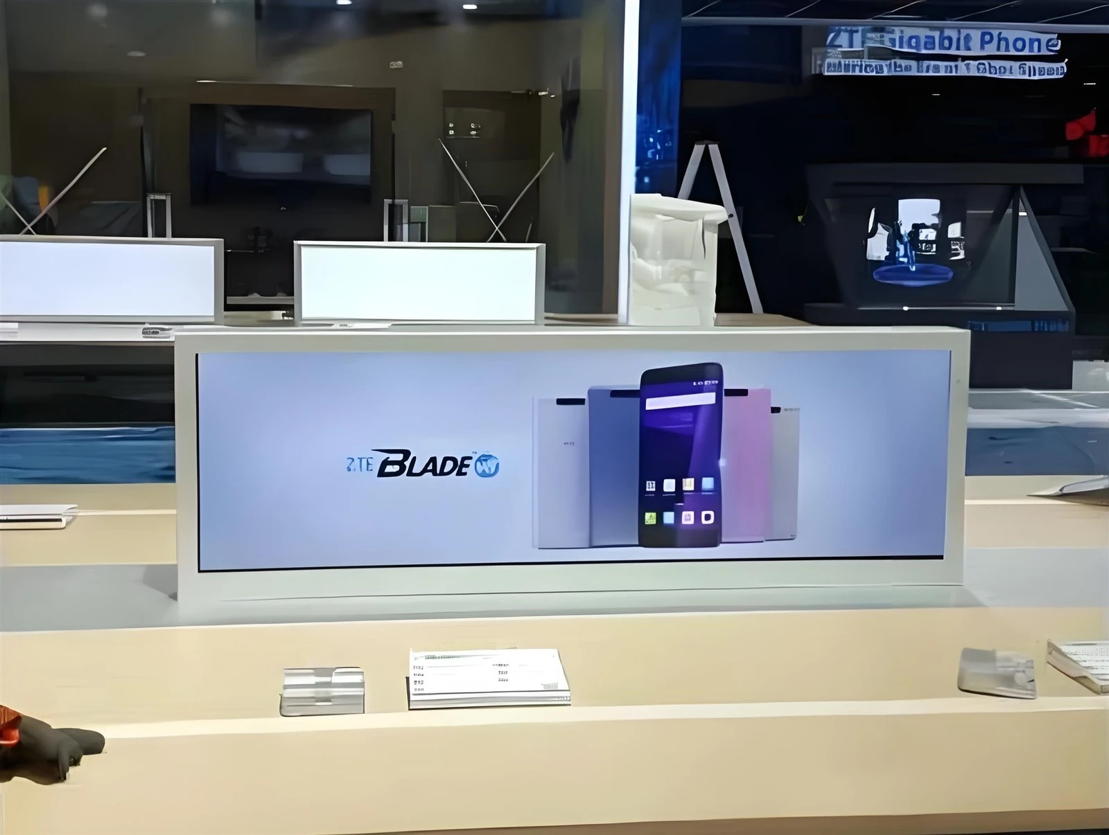 Bar Display Digital Signage