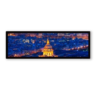 Digital Signage o przekątnej 36,8 cala. Digital Signage